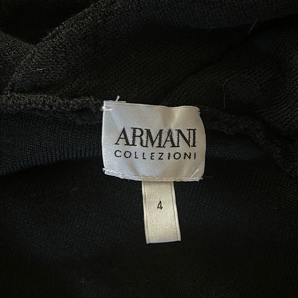 Armani Collezioni Black 💯% Wool Long Sleeve Sweater Top **Size 4** ❤️❤️ - Picture 4 of 4